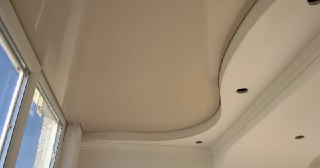 Натяжной потолок на балкон Каменка, цена 6230 руб.